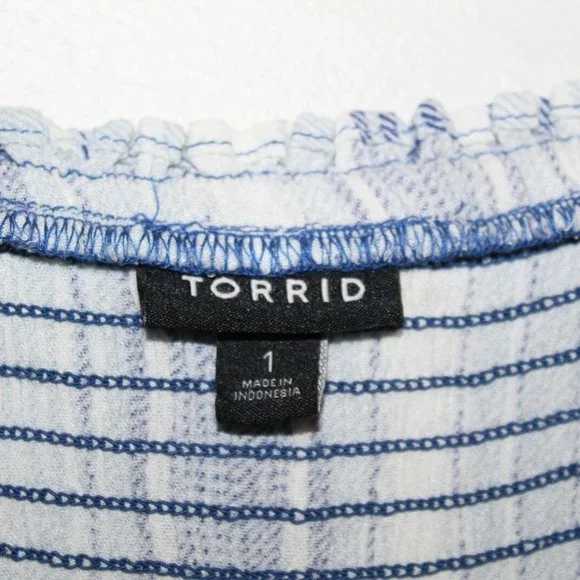 Torrid Blue Striped Gauze Smocked Cami Blue Top Women's Plus Size 1 1X H12385 - Picture 5 of 11